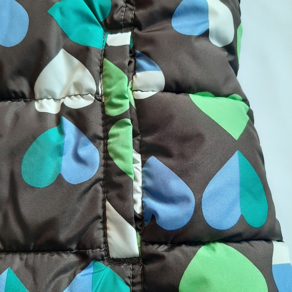 Thick Sleeveless Vest/puffer with blue/green heart - Picture 4 of 7